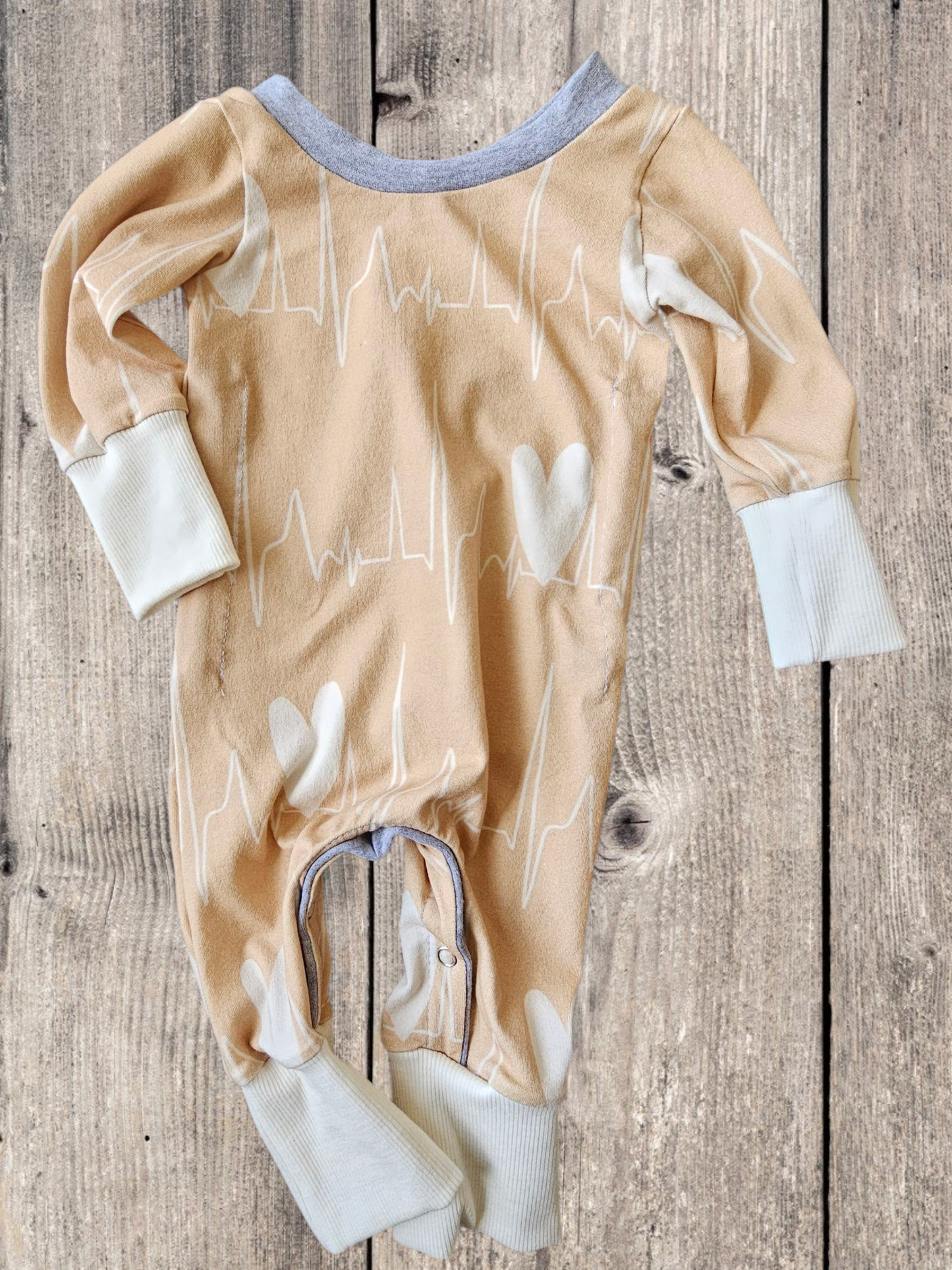 0-6m Adjustable Romper