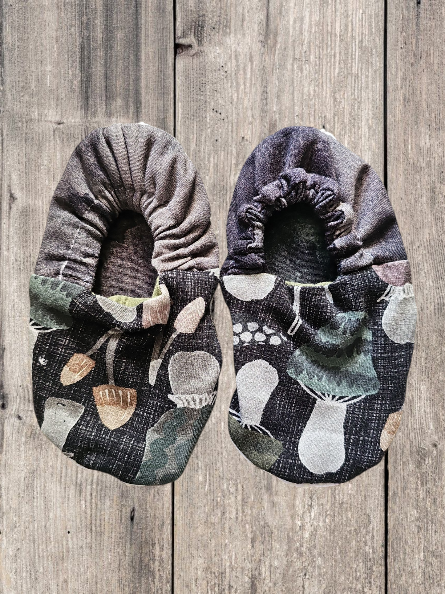 Size 8 Slipper Shoes